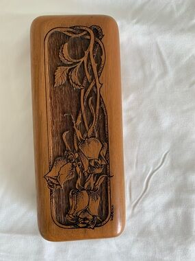 Las-Art Handcrafted Blue Velvet-Lined Wooden Trinket Music Box
